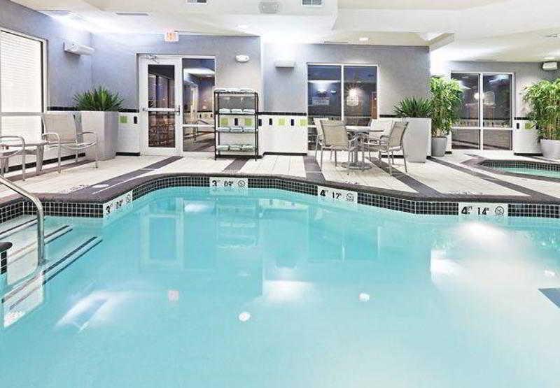 Fairfield Inn & Suites Tulsa South Medical District Екстер'єр фото